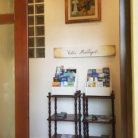 Montegolo Apartament *