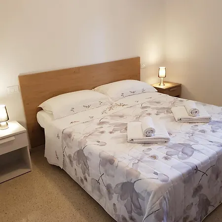 Montegolo Lejlighed Costermano