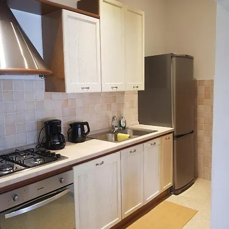 Montegolo Apartment *